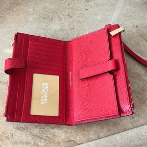 Never been used Michael Kors wallet